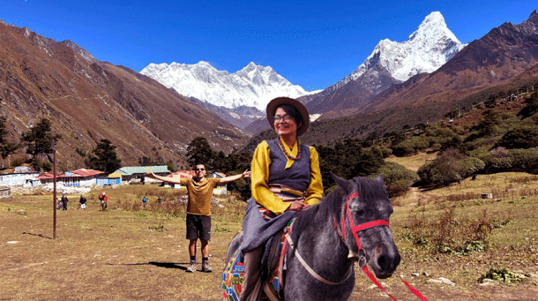 Female Sherpa guides