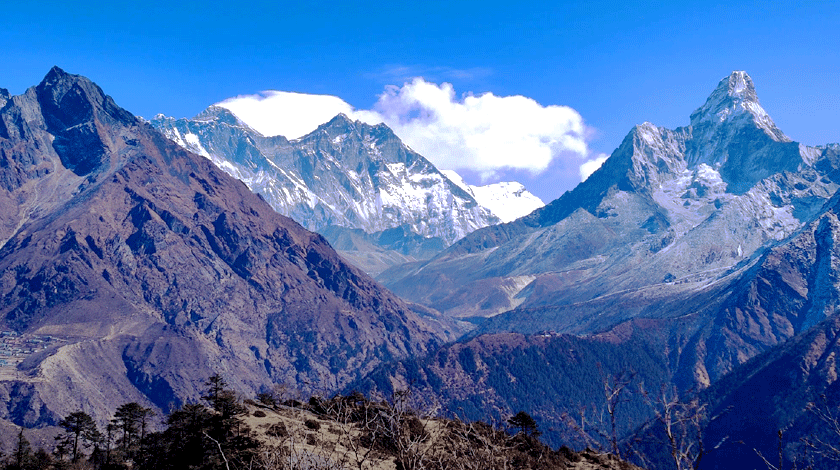 Best Time to Visit Everest Base Camp